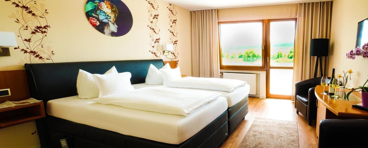 Hotel Zehnthof Юрциґ Екстер'єр фото