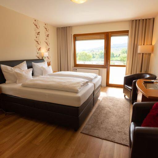 Hotel Zehnthof Юрциґ Екстер'єр фото