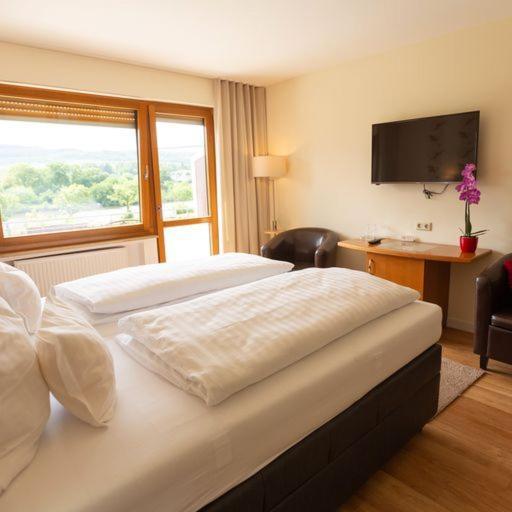 Hotel Zehnthof Юрциґ Екстер'єр фото